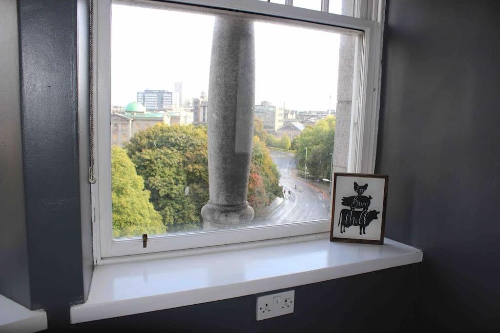 Executive Top Floor 1 Bedroom Apartment Aberdeen Eksteriør bilde