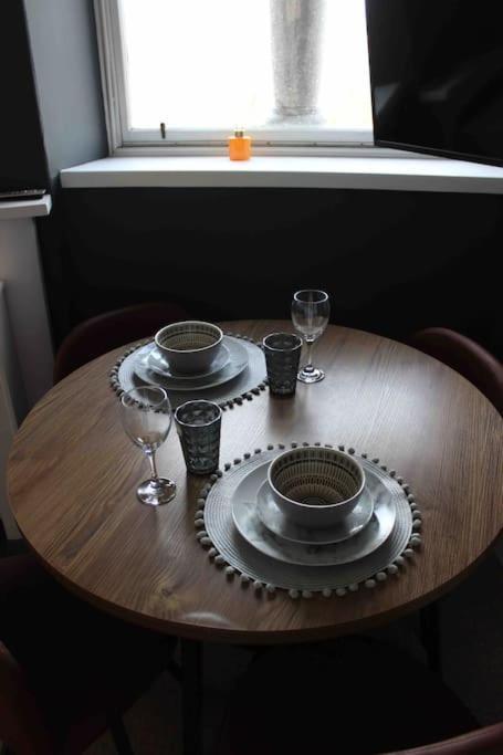 Executive Top Floor 1 Bedroom Apartment Aberdeen Eksteriør bilde